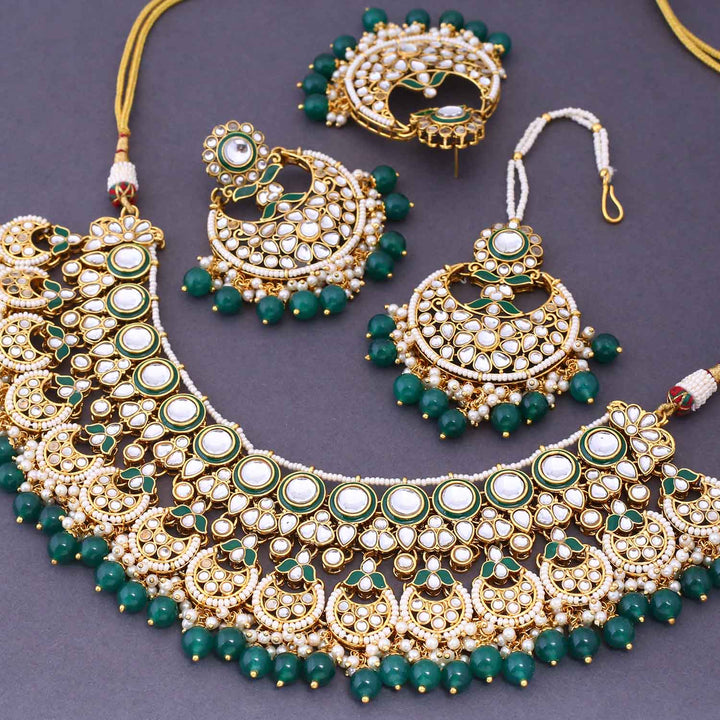 Emerald Rizveena Kundan Jewellery Set