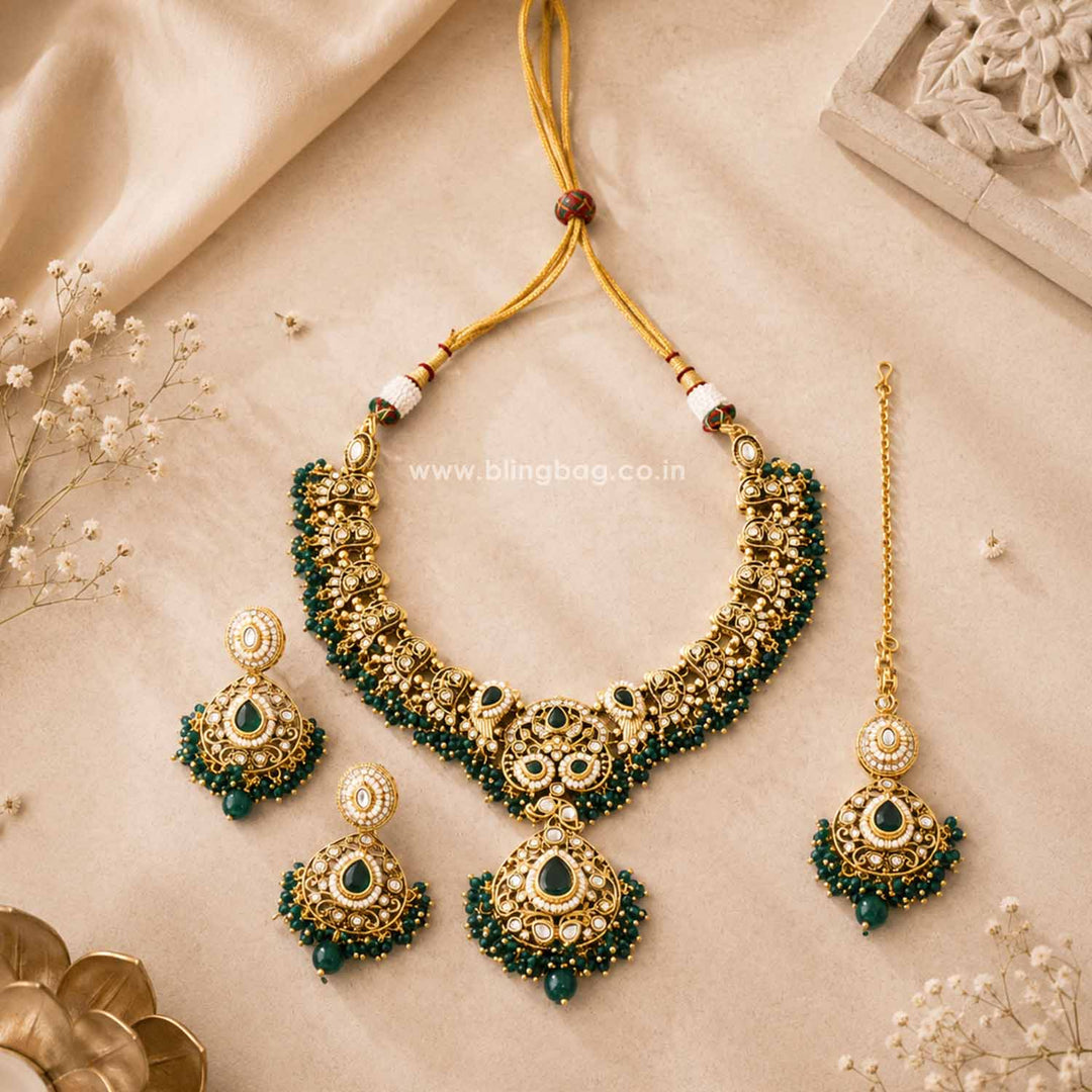 Emerald Roshniika Kundan Jewellery Set