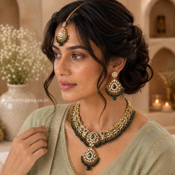 Emerald Roshniika Kundan Jewellery Set