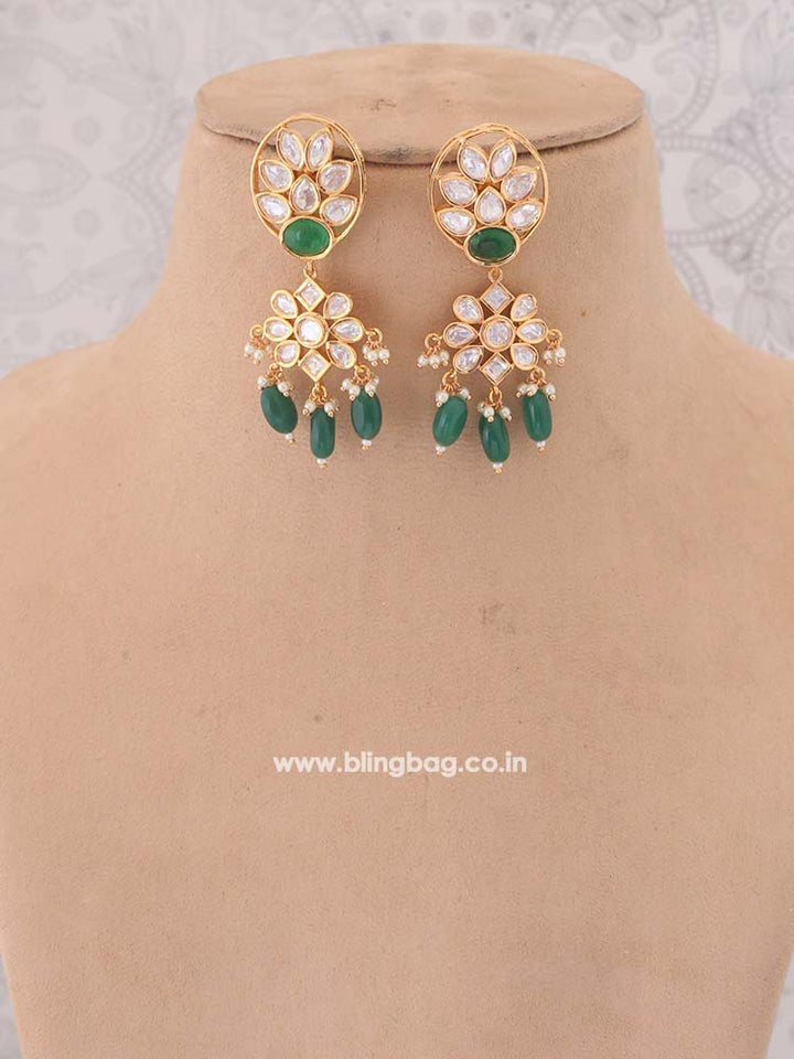 Emerald Ruban Kundan Jewellery Set