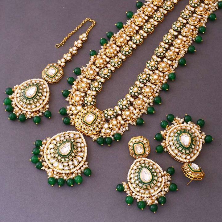 Emerald Ruchika Kundan Jewellery Set