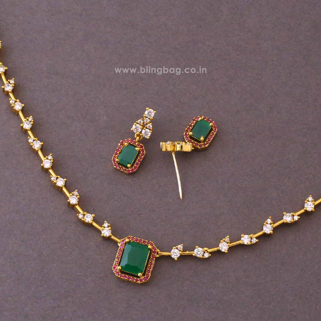 Emerald Rupalika Antique Jewellery Set- New Arrival