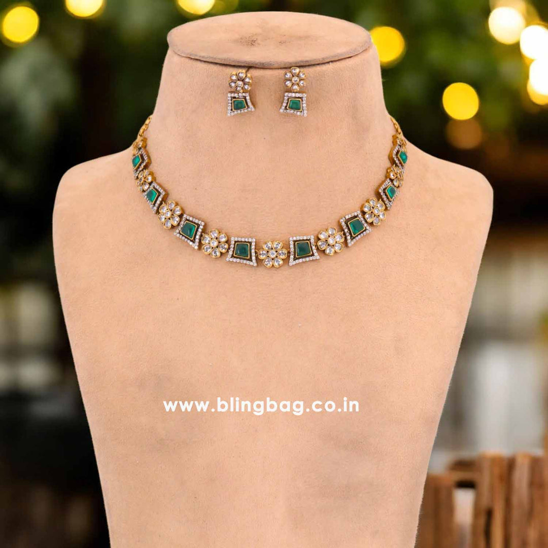 Emerald Ruthya Victorian Jewellery Set- New Arrival