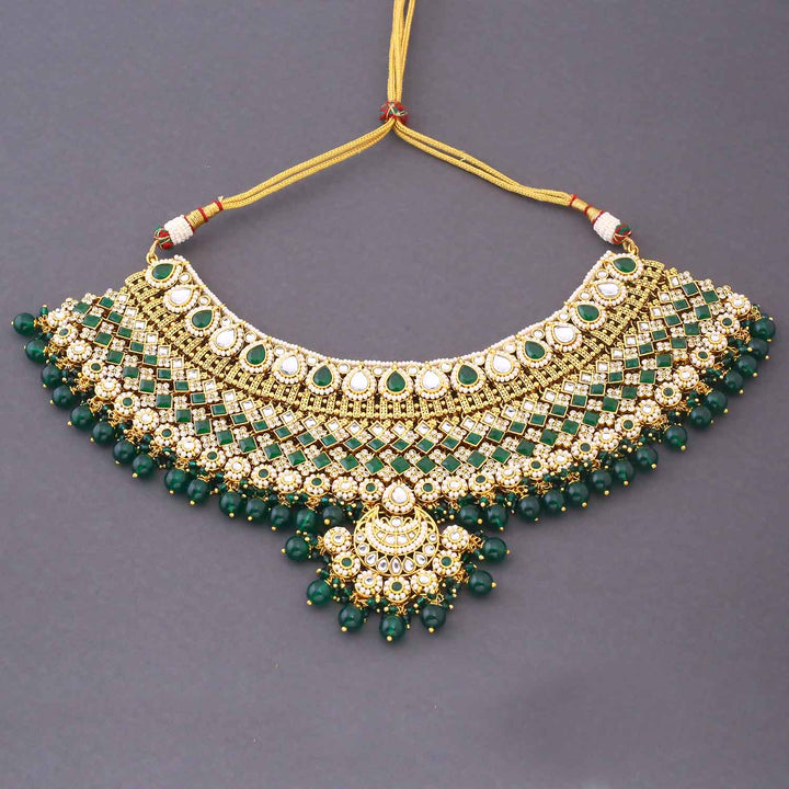 Emerald Ruvina  Kundan Bridal Jewellery Set
