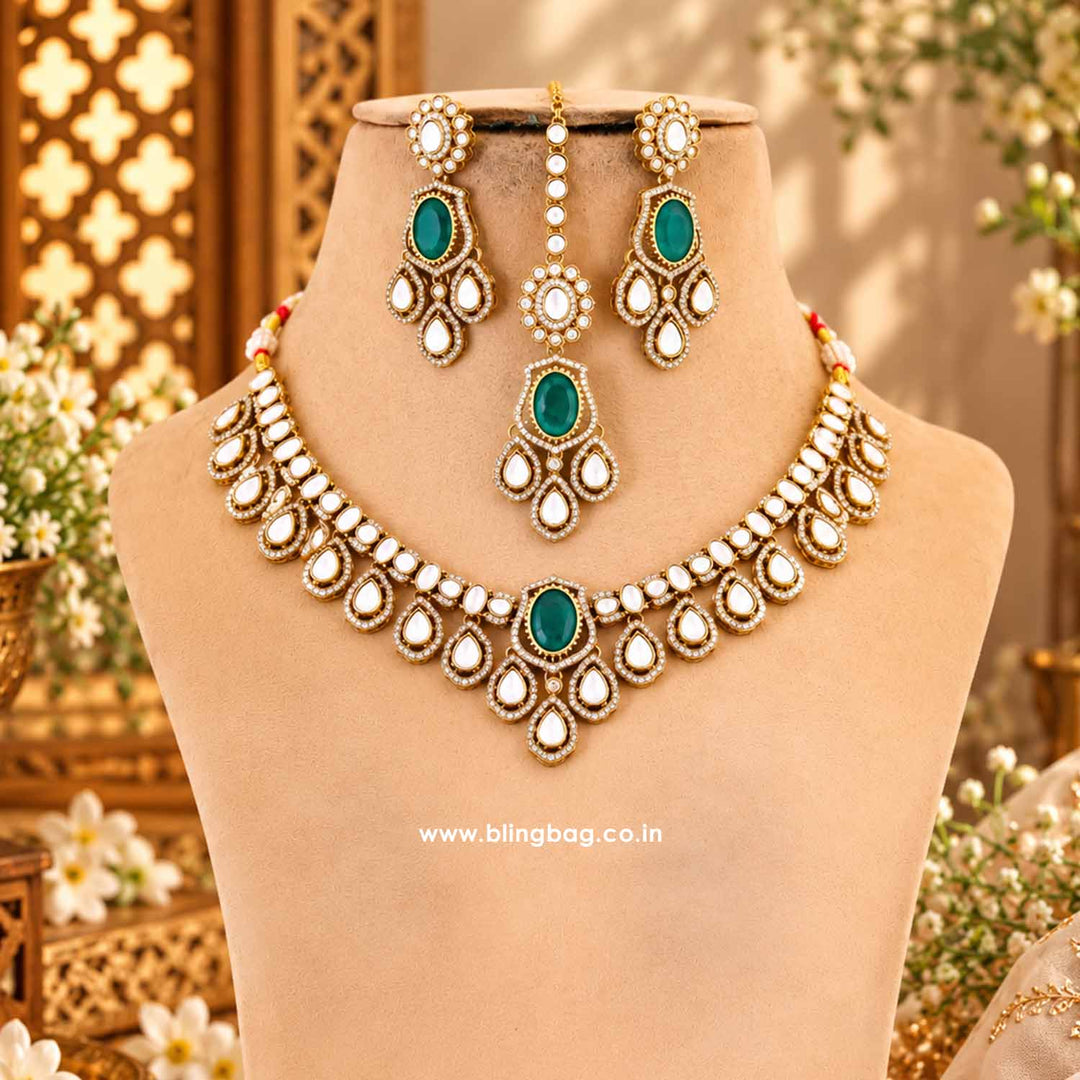Emerald Saavira Kundan Jewellery Set - New Arrival