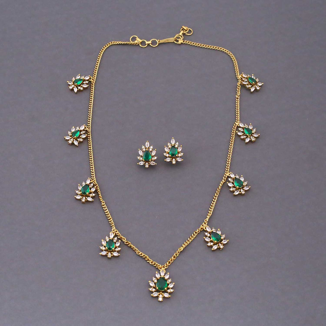 Emerald Safiyah Victorian Jewellery Set - New Arrival