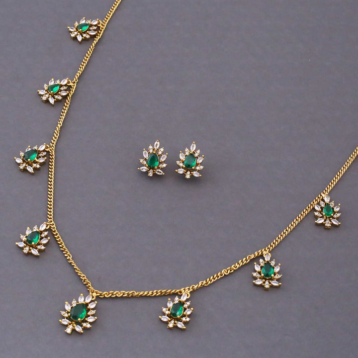 Emerald Safiyah Victorian Jewellery Set - New Arrival