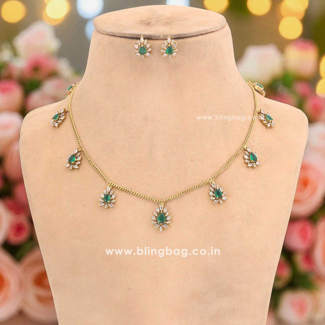 Emerald Safiyah Victorian Jewellery Set - New Arrival