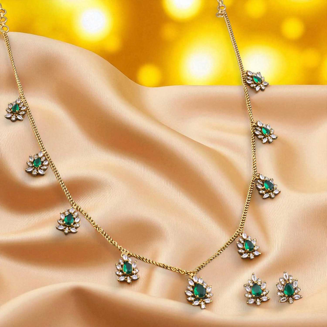 Emerald Safiyah Victorian Jewellery Set - New Arrival