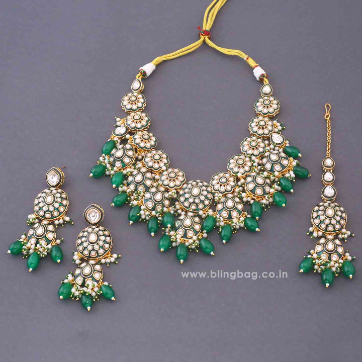 Emerald Samridhi Kundan Jewellery Set