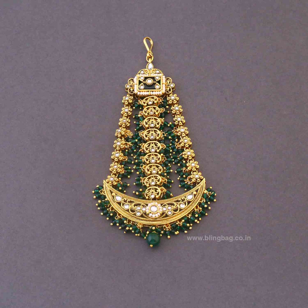 Emerald Sannidhi Kundan Bridal Jewellery Set