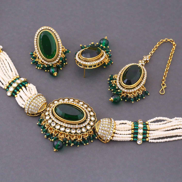 Emerald Santoshi Kundan Jewellery Set