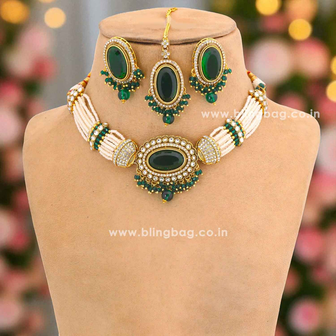 Emerald Santoshi Kundan Jewellery Set