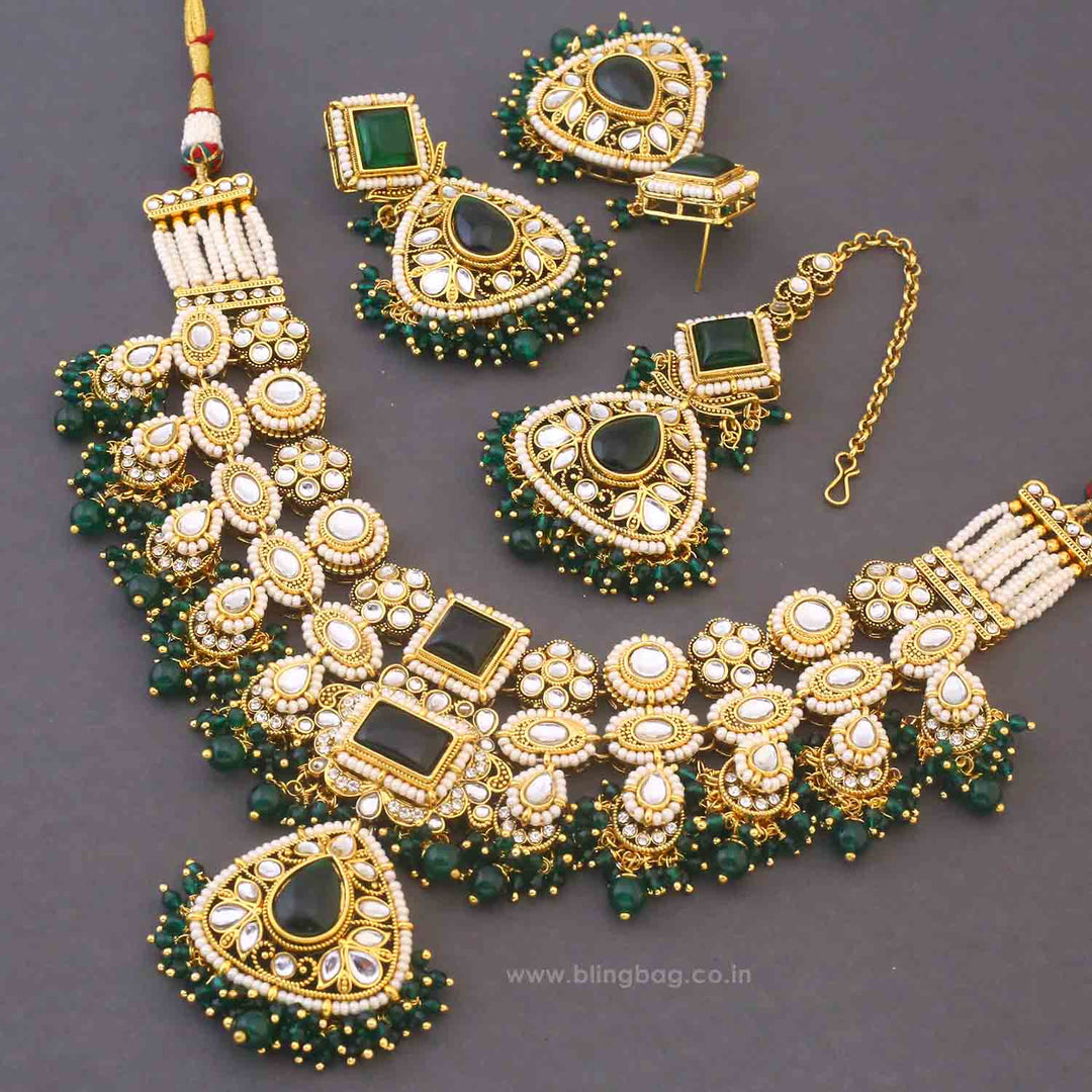 Emerald Sarala Kundan Jewellery Set