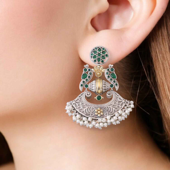 Emerald Sarasti Oxidised Chandbalis