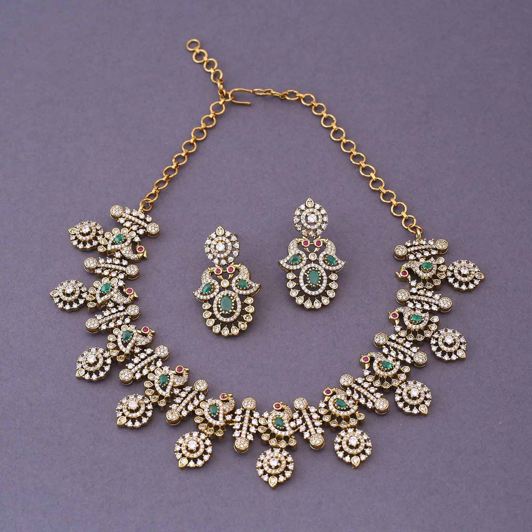 Emerald Sareh Victorian Jewellery Set- New Arrival