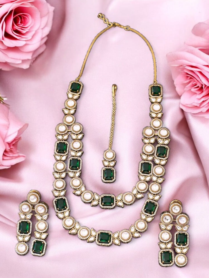 Emerald Sariah Victorian Jewellery Set  - New Arrival