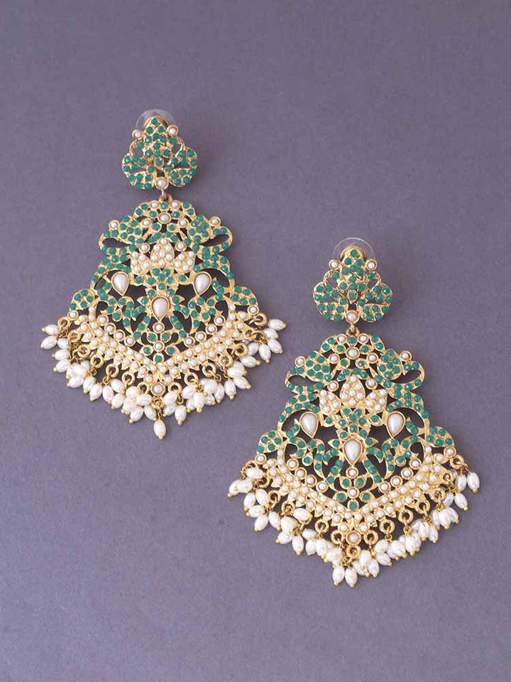 Emerald Sarika Chaandbalis