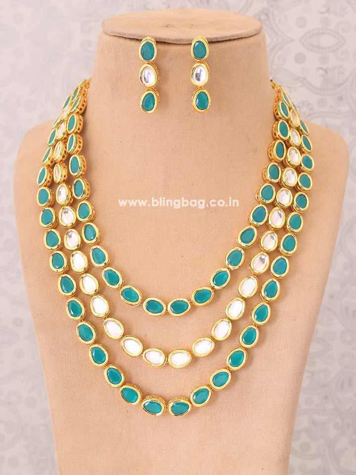 Emerald Sarla Jewellery Set