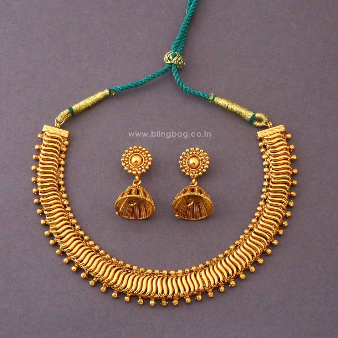 Emerald Satrisha Antique Jewellery Set- New Arrival
