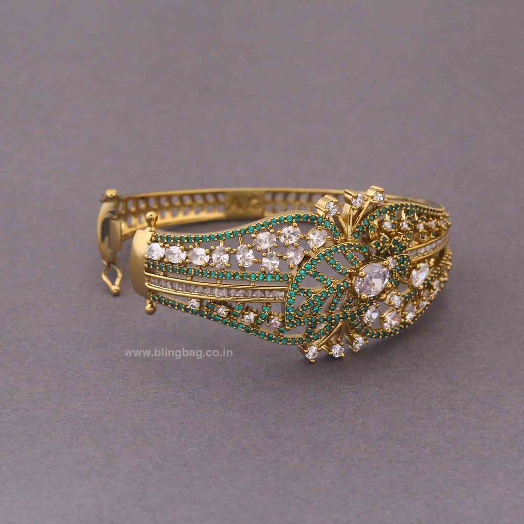 Emerald Scarletta Victorian Bracelet