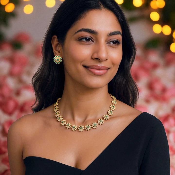 Emerald Shimmer Victorian Jewellery Set- New Arrival