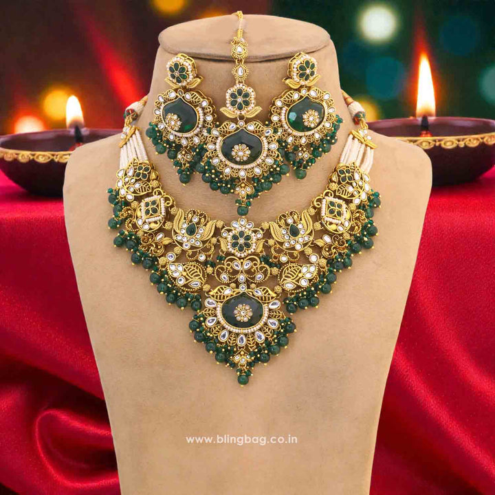Emerald Shireen Kundan Jewellery Set - New Arrival