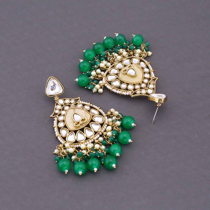 Emerald Shrika Chandbalis