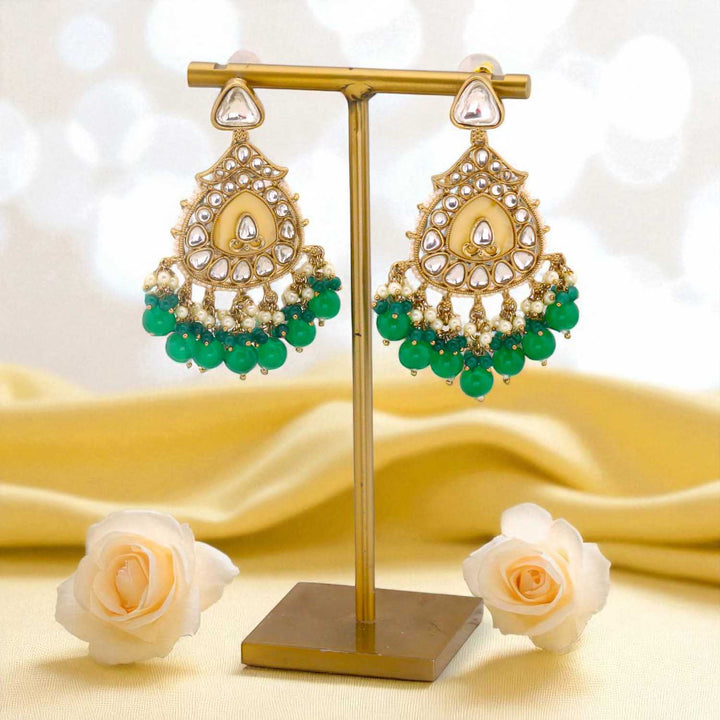 Emerald Shrika Chandbalis