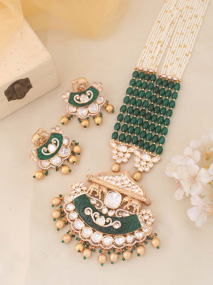 Emerald Shrizal Kundan Jewellery Set
