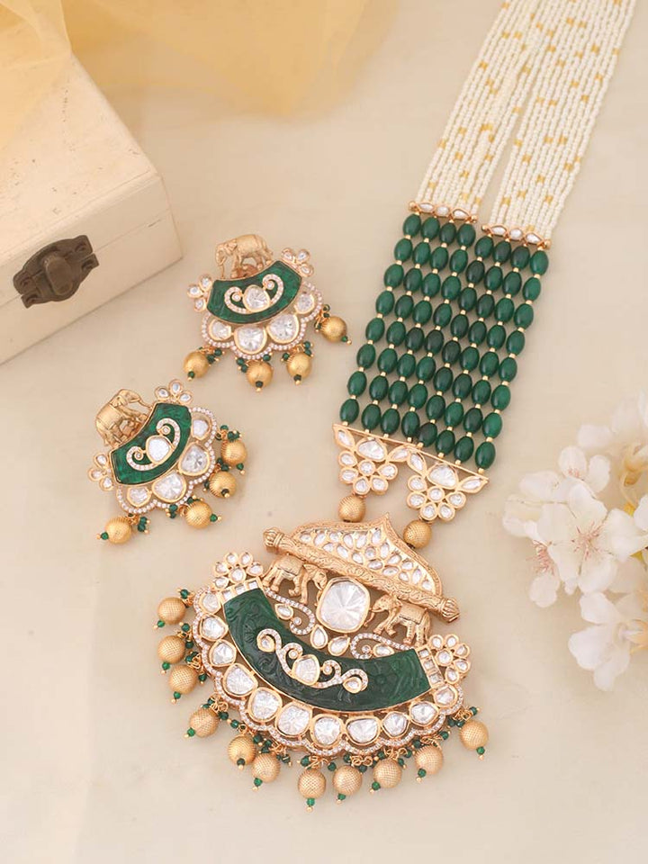 Emerald Shrizal Kundan Jewellery Set