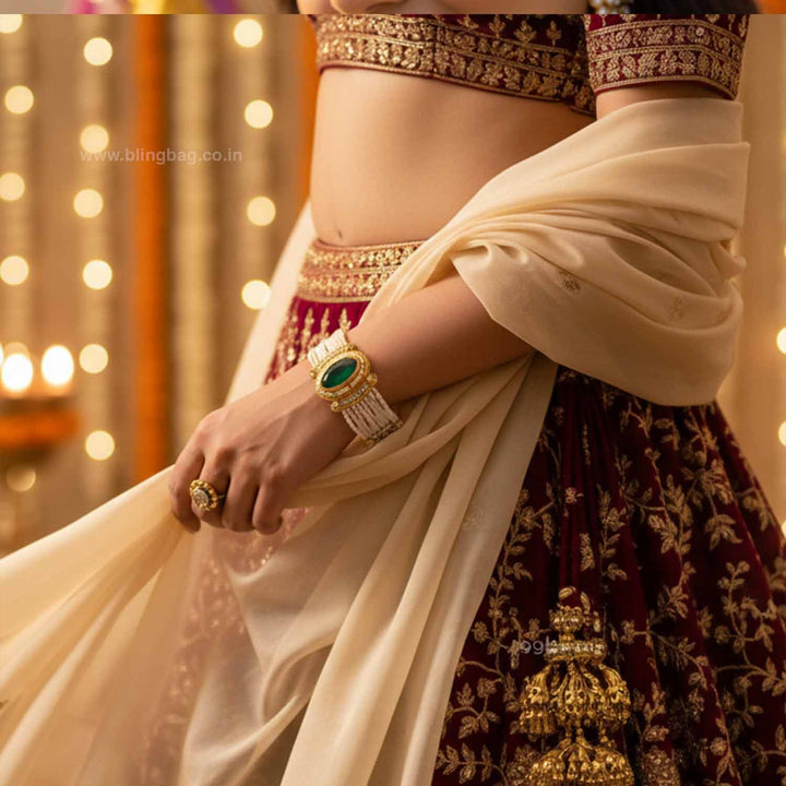 Emerald Shryani Bracelet