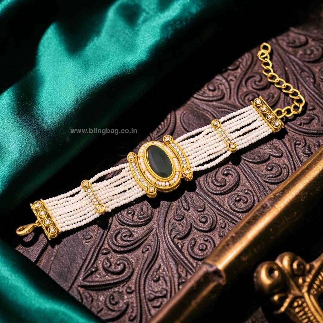 Emerald Shryani Bracelet
