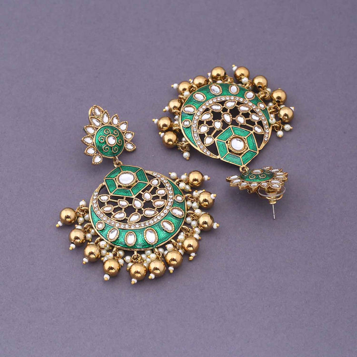 Emerald Shumiree Chandbalis