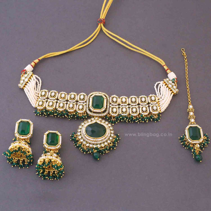 Emerald Shyamala Kundan Jewellery Set