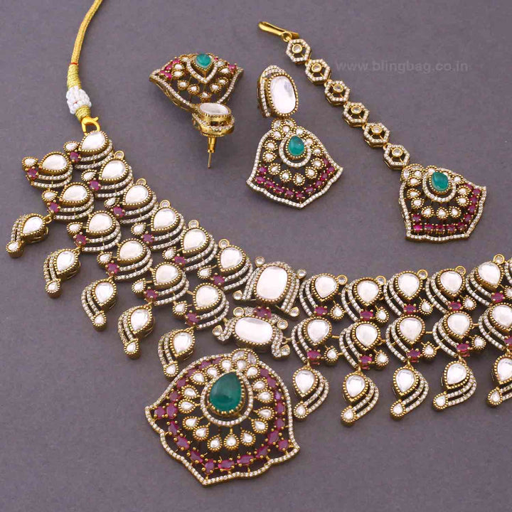 Emerald Sireca Victorian Jewellery Set- New Arrivals