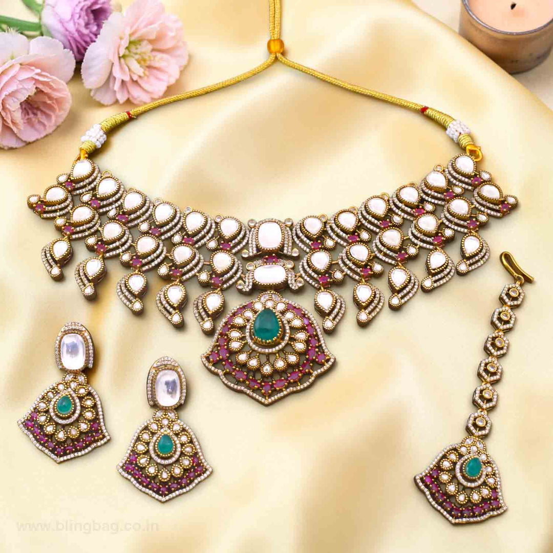 Emerald Sireca Victorian Jewellery Set- New Arrivals