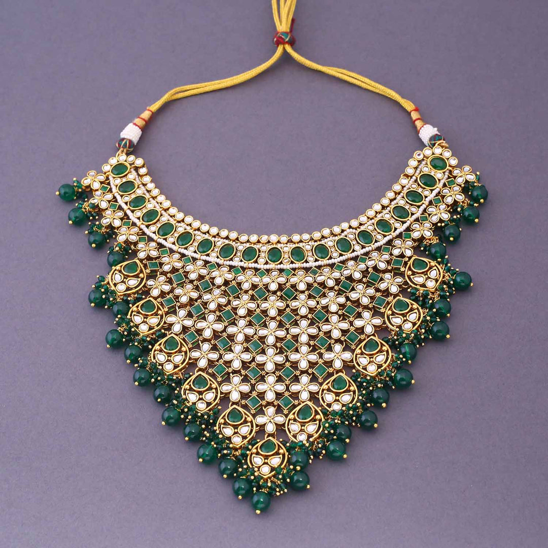 Emerald Smarak Bridal Jewellery Set