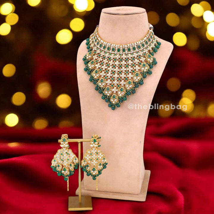 Emerald Smarak Bridal Jewellery Set
