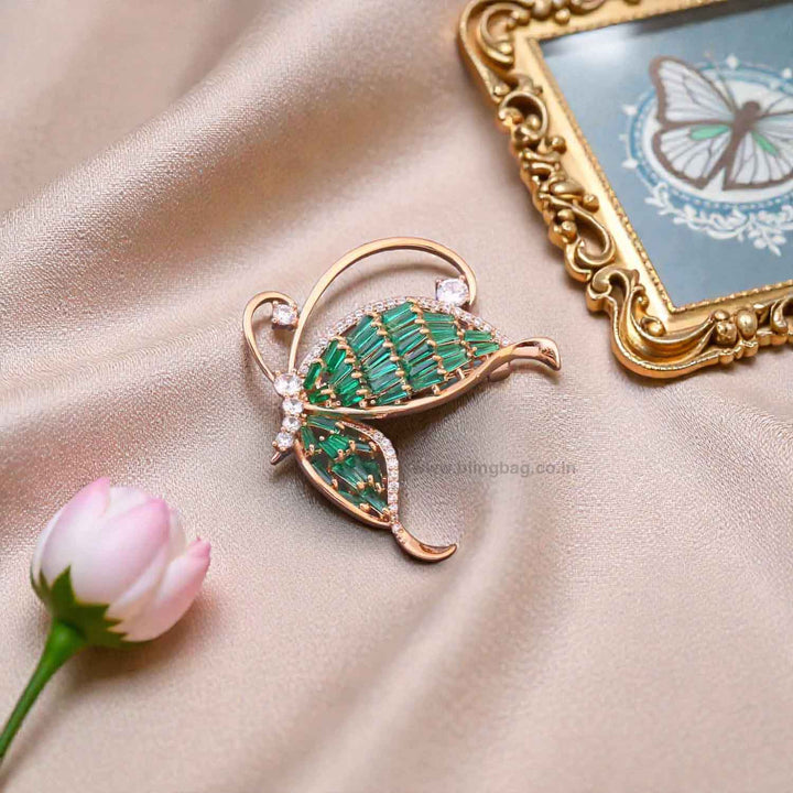 Emerald Sparkle Wing Brooch