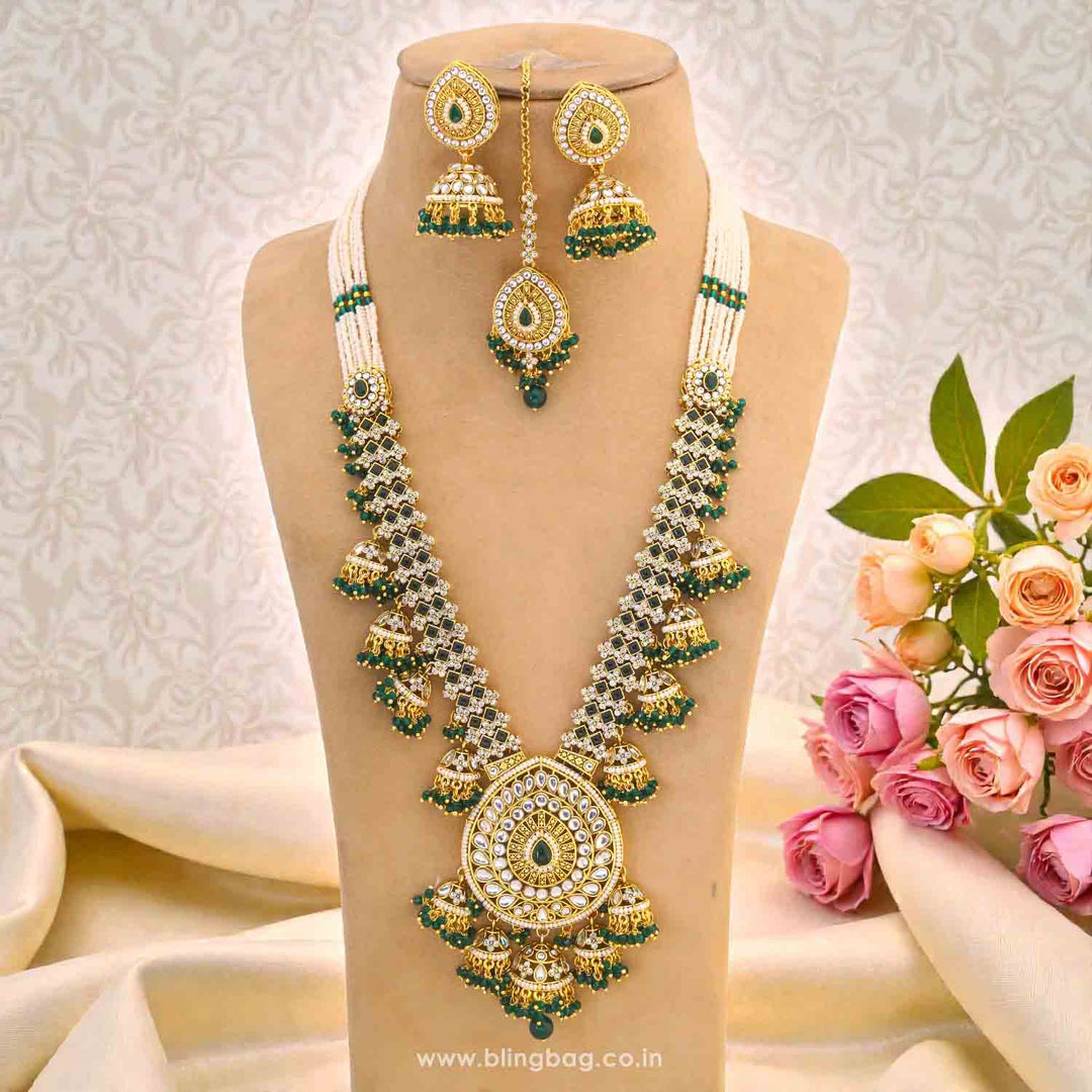Emerald Surina Kundan Jewellery Set