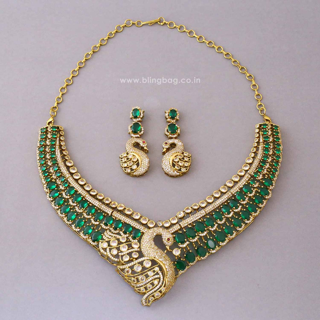 Emerald Swanie Victorian Jewellery Set - New Arrival
