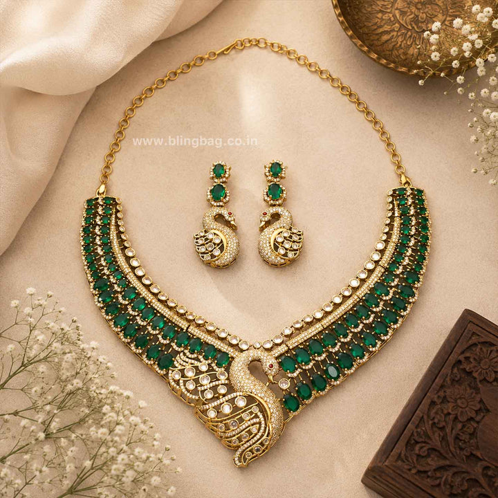 Emerald Swanie Victorian Jewellery Set - New Arrival