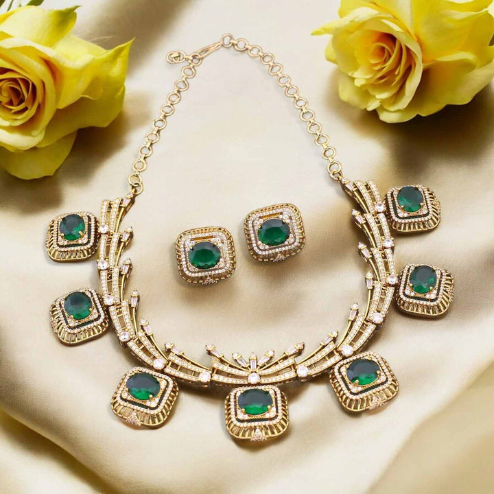 Emerald Syaami Victorian Jewellery Set - New Arrival