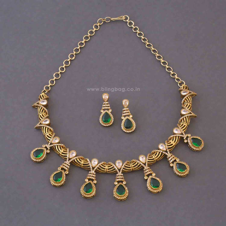Emerald Sylara Hasli Victorian Jewellery Set - New Arrival