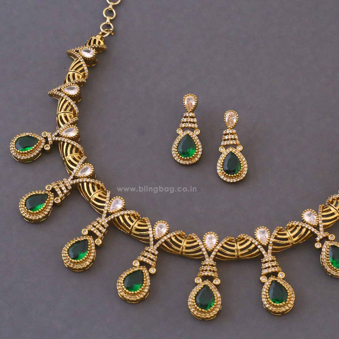 Emerald Sylara Hasli Victorian Jewellery Set - New Arrival
