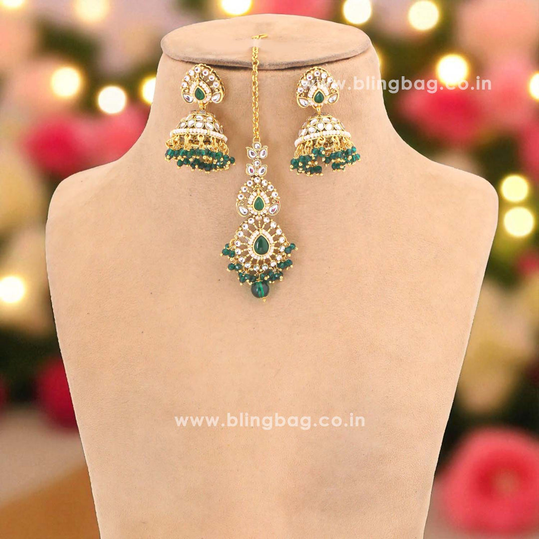 Emerald Tanushee Kundan Jewellery Set