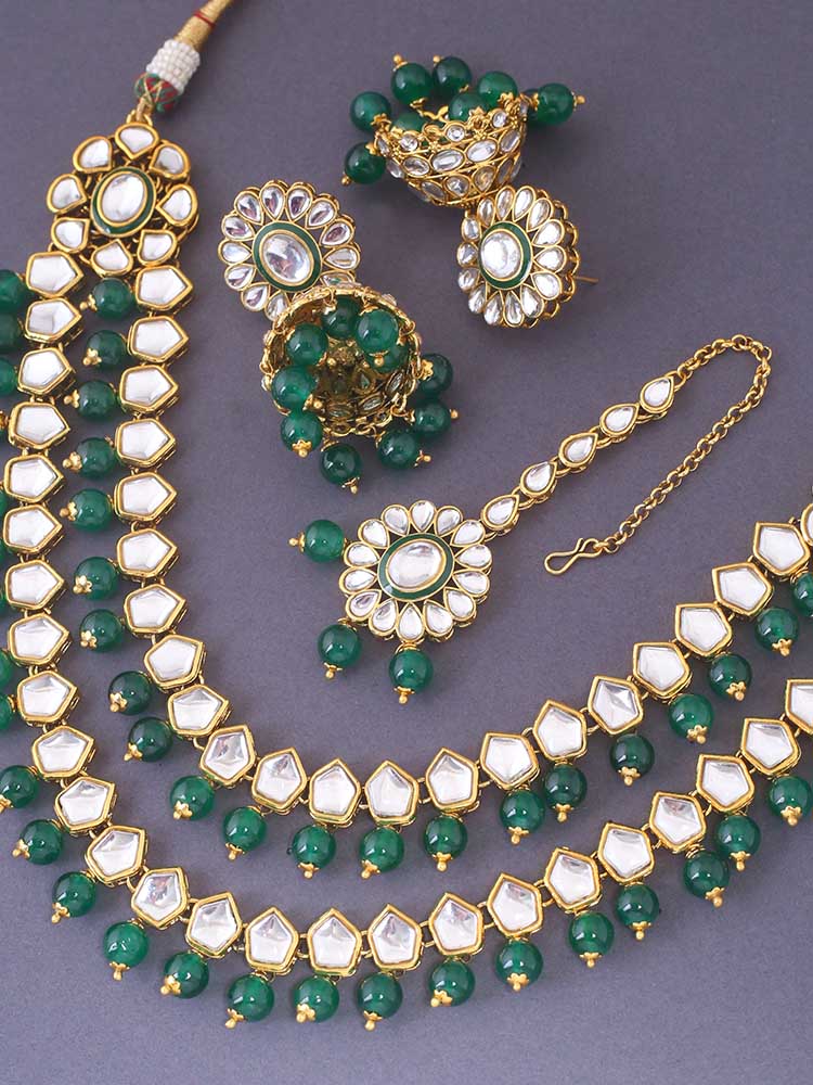 Emerald Tapasi Jewellery Set