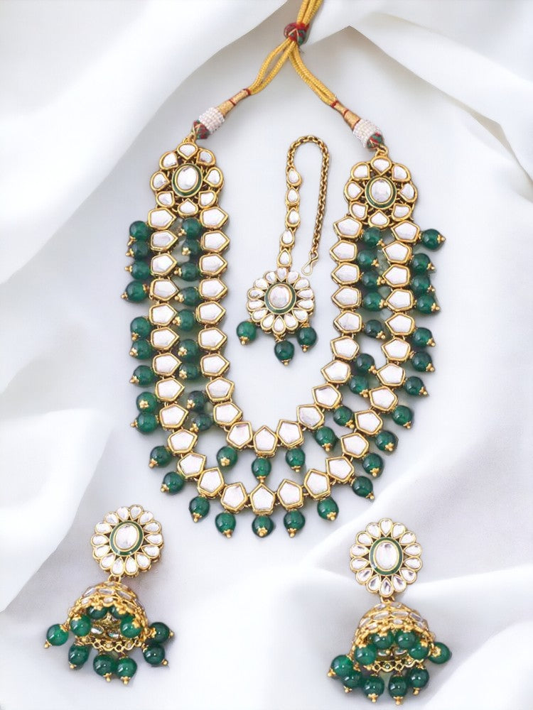Emerald Tapasi Jewellery Set
