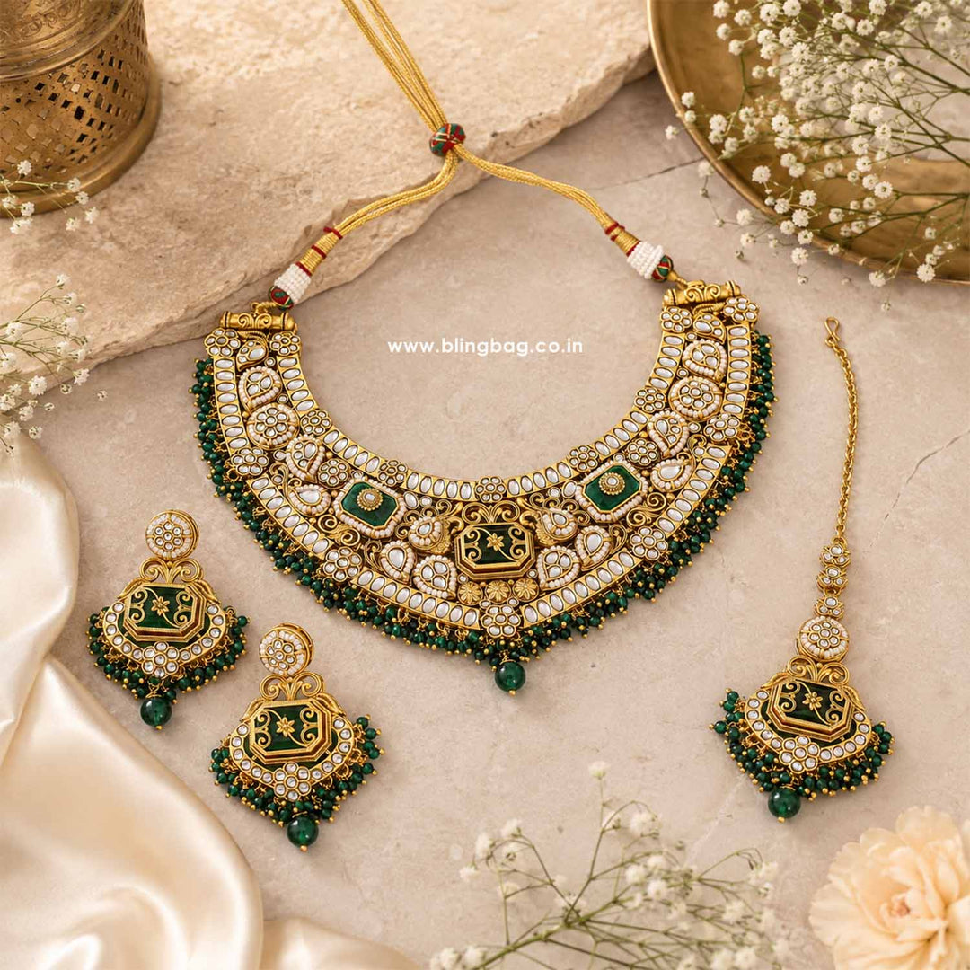 Emerald Tara Kundan Jewellery Set